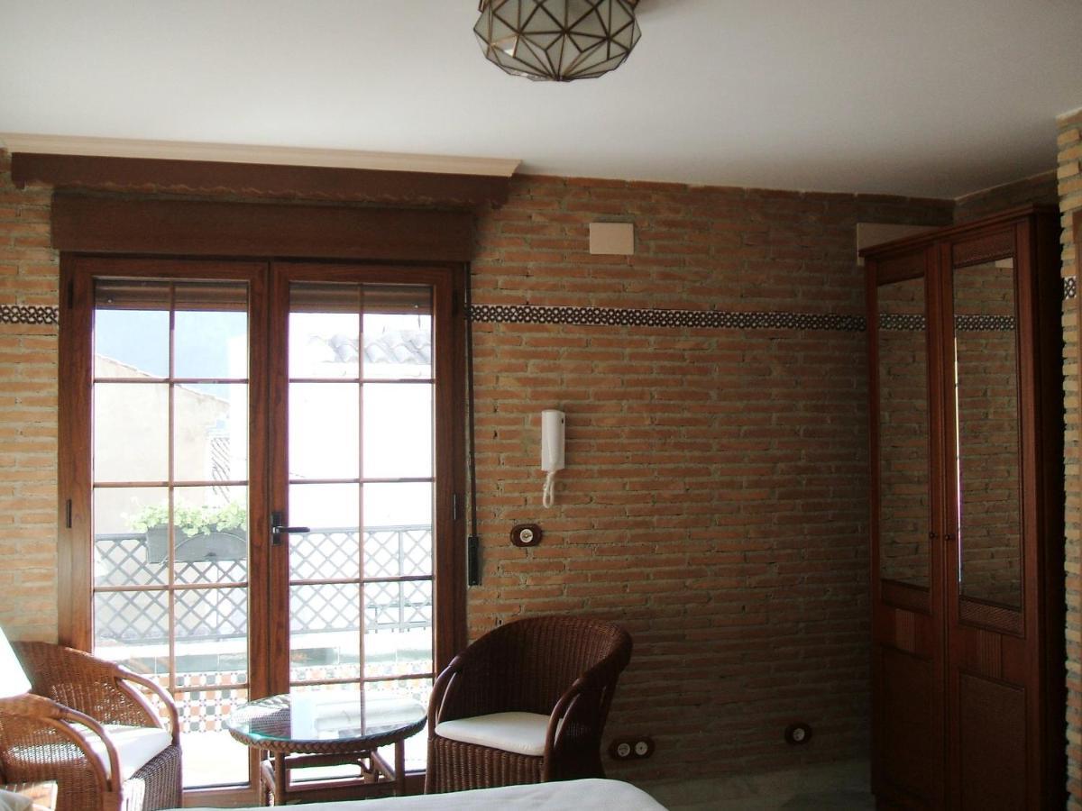 Apartamento Vivienda Turistica Arabeluj Güéjar Sierra Habitación foto